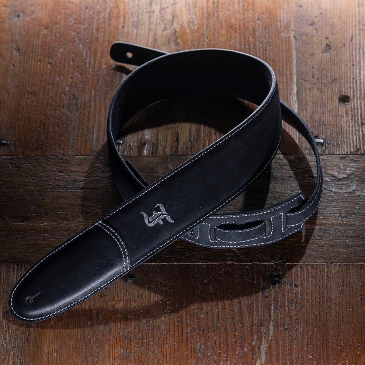 Furch Premium strap - Black Prémiový kožený popruh